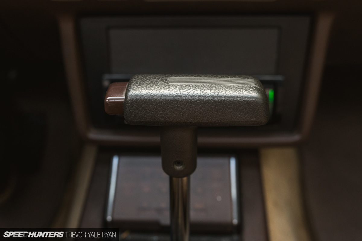 2018-Speedhunters_Kenny-Toyota-X6-Cressida_Trevor-Ryan-010_7463