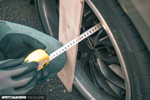 Speedhunters_ProjectRough_ER34_WheelsRebuild_43