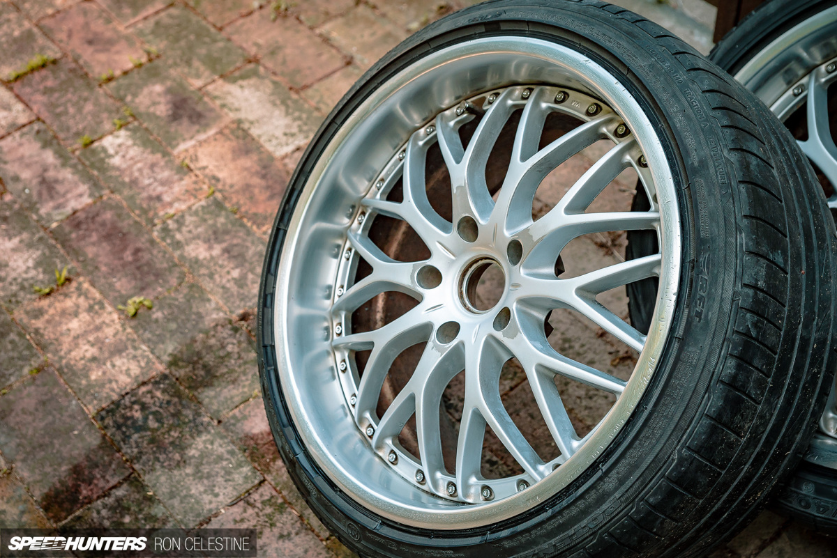 Speedhunters_ProjectRough_ER34_WheelsRebuild_28