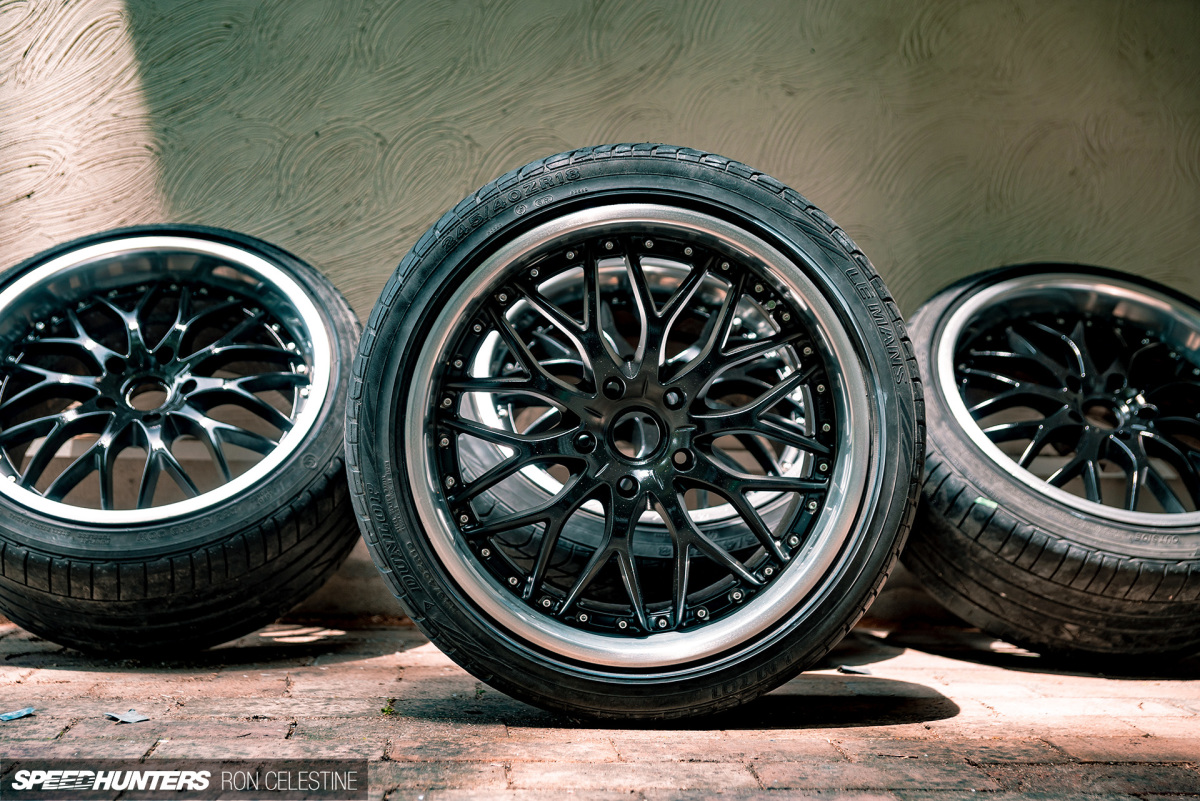Speedhunters_ProjectRough_ER34_WheelsRebuild_41