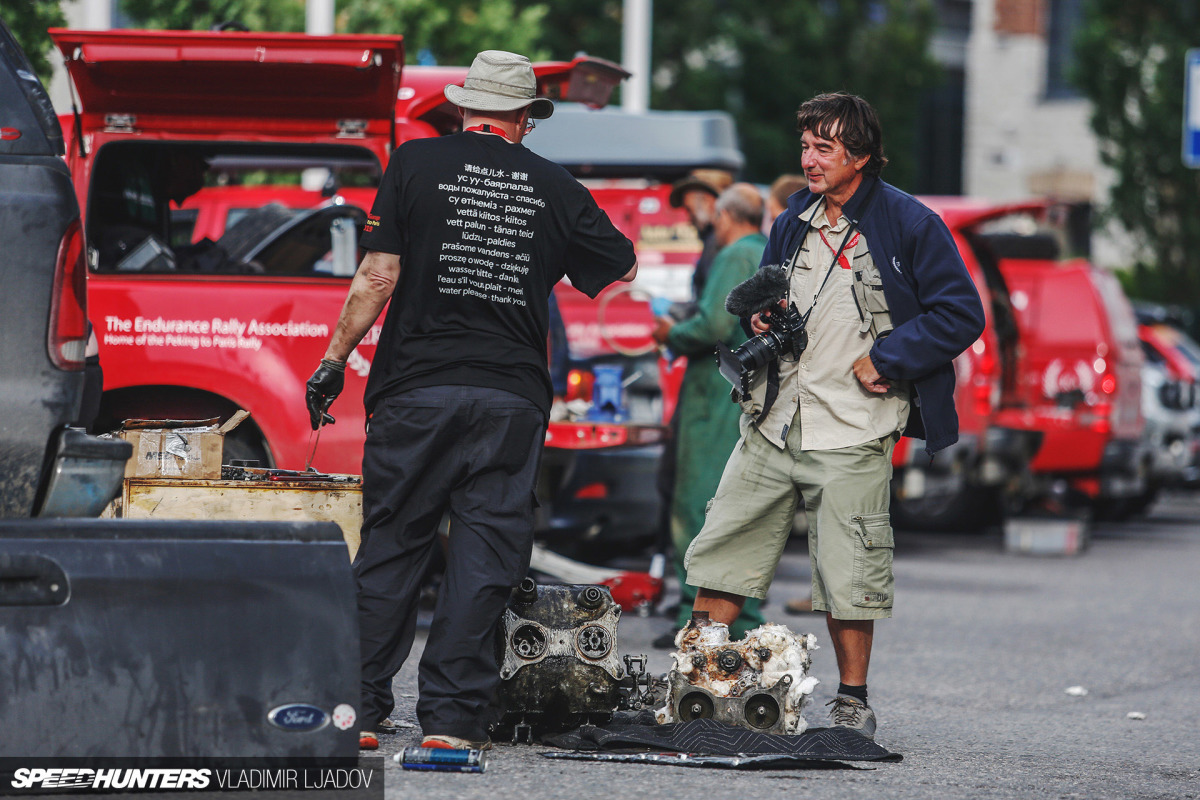 peking-to-paris-2019-tallinn-fixing-by-wheelsbywovka-11
