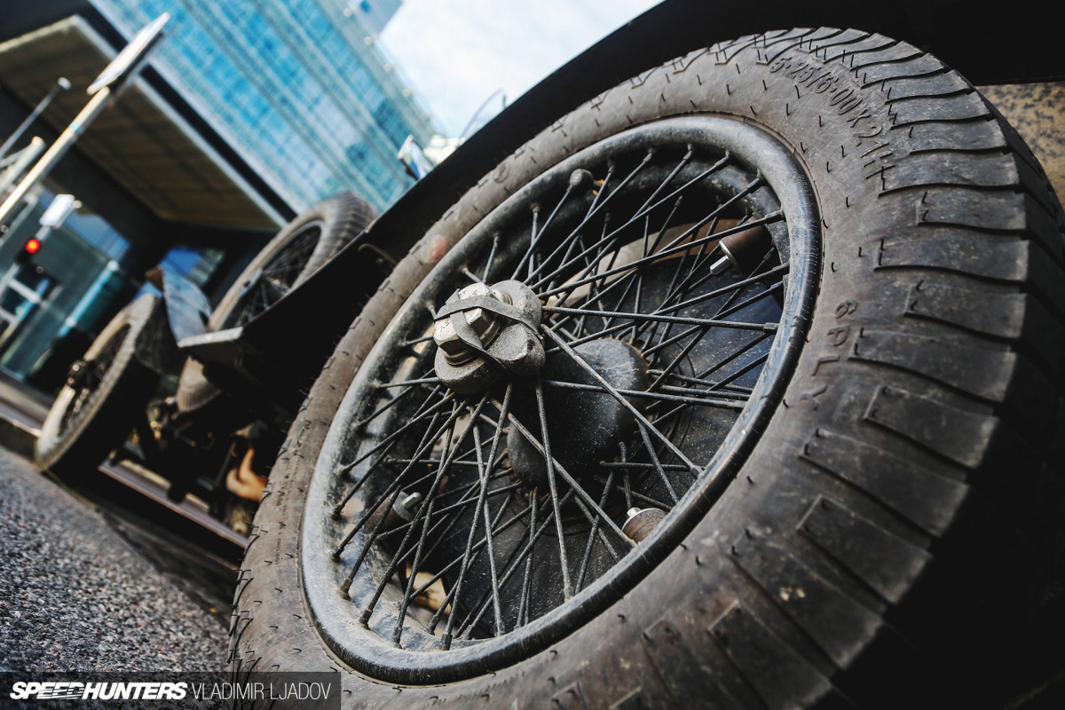 peking-to-paris-2019-tallinn-fixing-by-wheelsbywovka-63