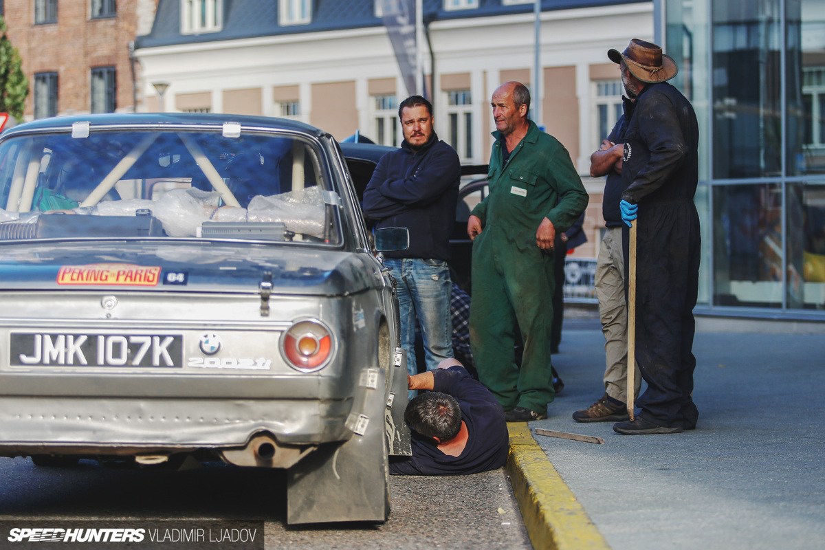 peking-to-paris-2019-tallinn-fixing-by-wheelsbywovka-31