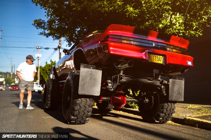 2019-Portland-Transmission-Show-Offroad-Lifted-Camaro_Trevor-Ryan-Speedhunters_004_9208