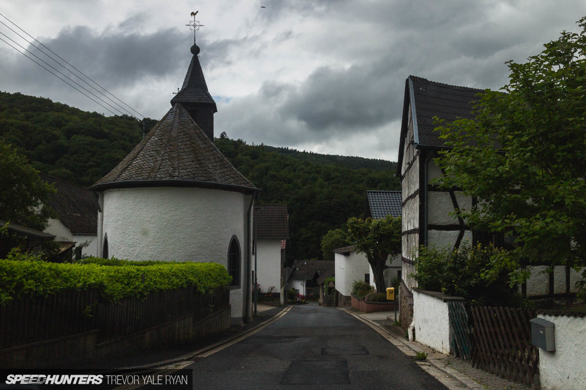 2019-Nurburgring-24-Hour-Trip_Trevor-Ryan-Speedhunters_028_6106