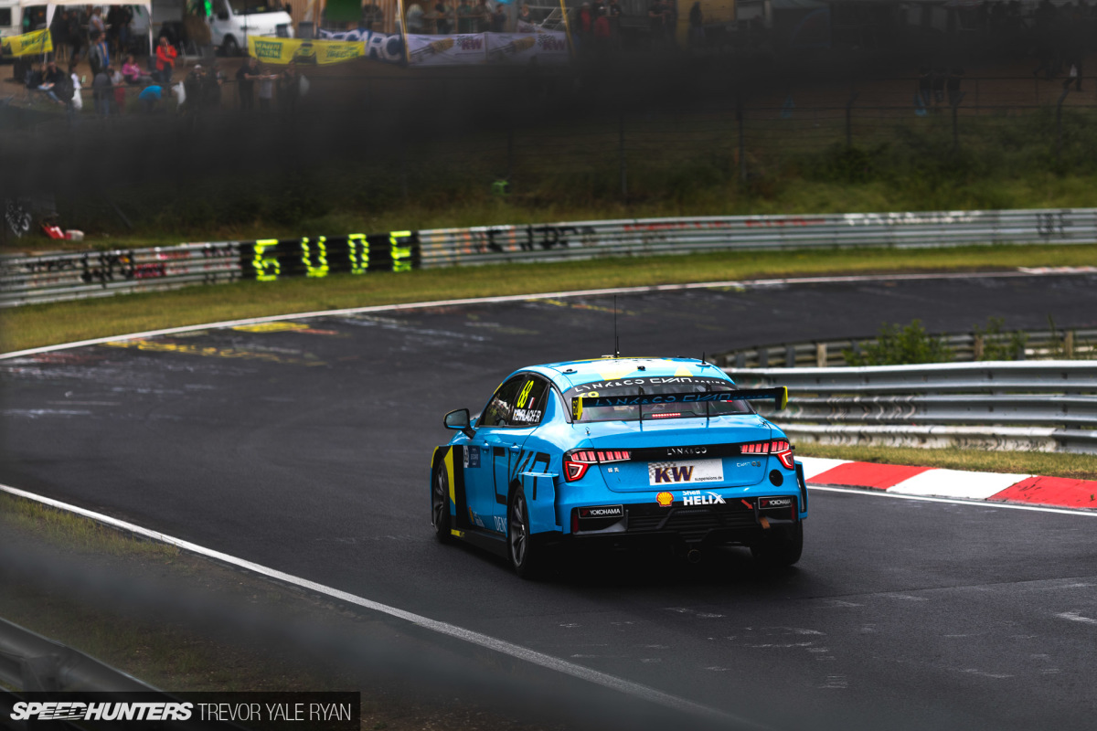 2019-Nurburgring-24-Hour-Trip_Trevor-Ryan-Speedhunters_066_5948