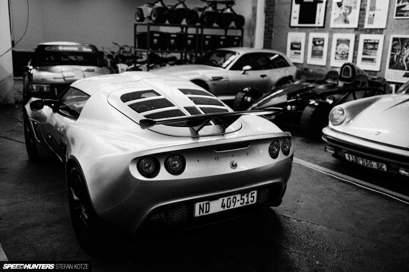 speedhunters-stefan-kotze-garage-kiu-bw-053