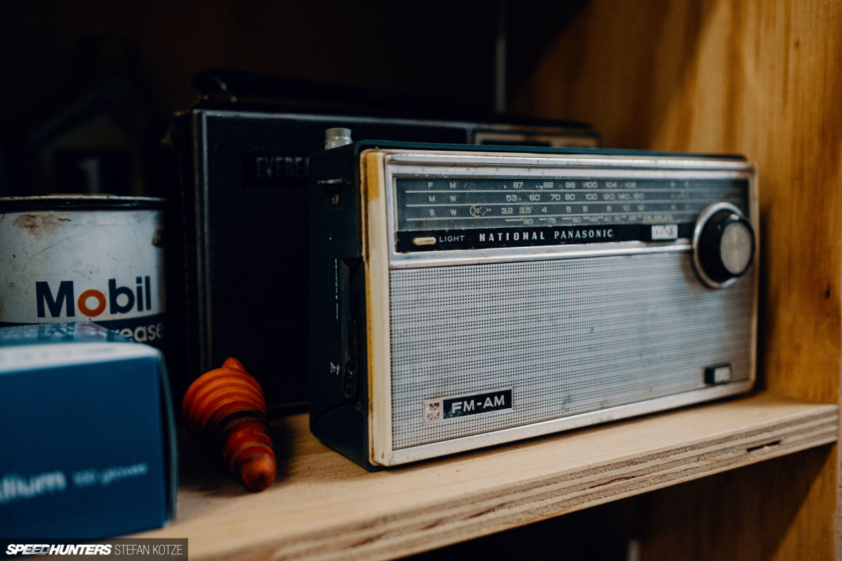 speedhunters-stefan-kotze-garage-kiu-019