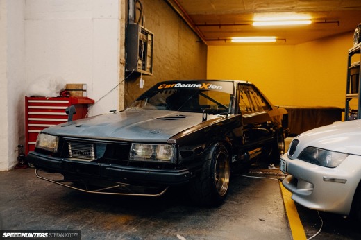 speedhunters-stefan-kotze-garage-kiu-083
