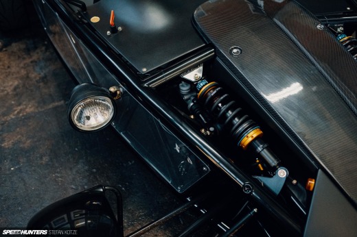 speedhunters-stefan-kotze-garage-kiu-085