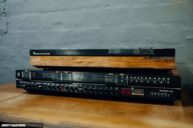 speedhunters-stefan-kotze-garage-kiu-071