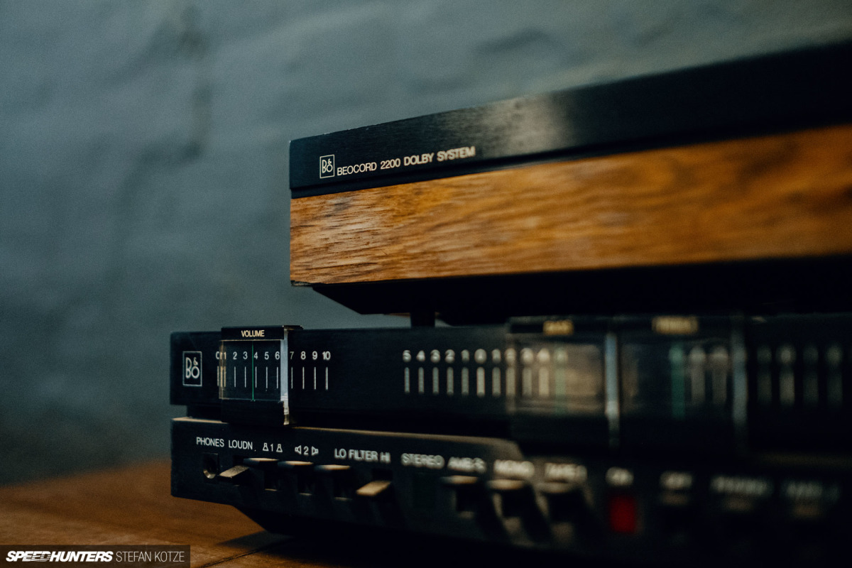 speedhunters-stefan-kotze-garage-kiu-072