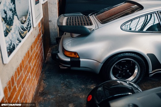 speedhunters-stefan-kotze-garage-kiu-093