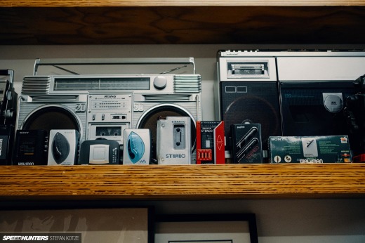 speedhunters-stefan-kotze-garage-kiu-022