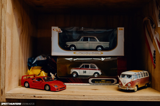 speedhunters-stefan-kotze-garage-kiu-040