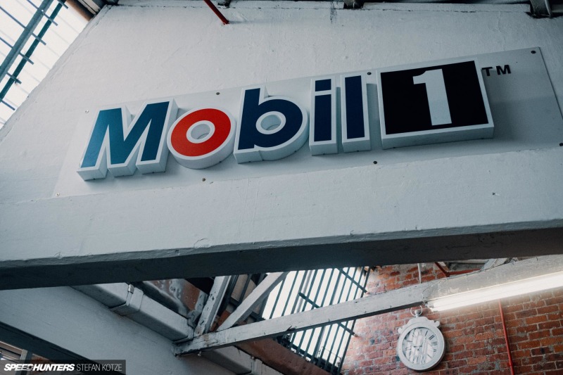speedhunters-stefan-kotze-garage-kiu-051