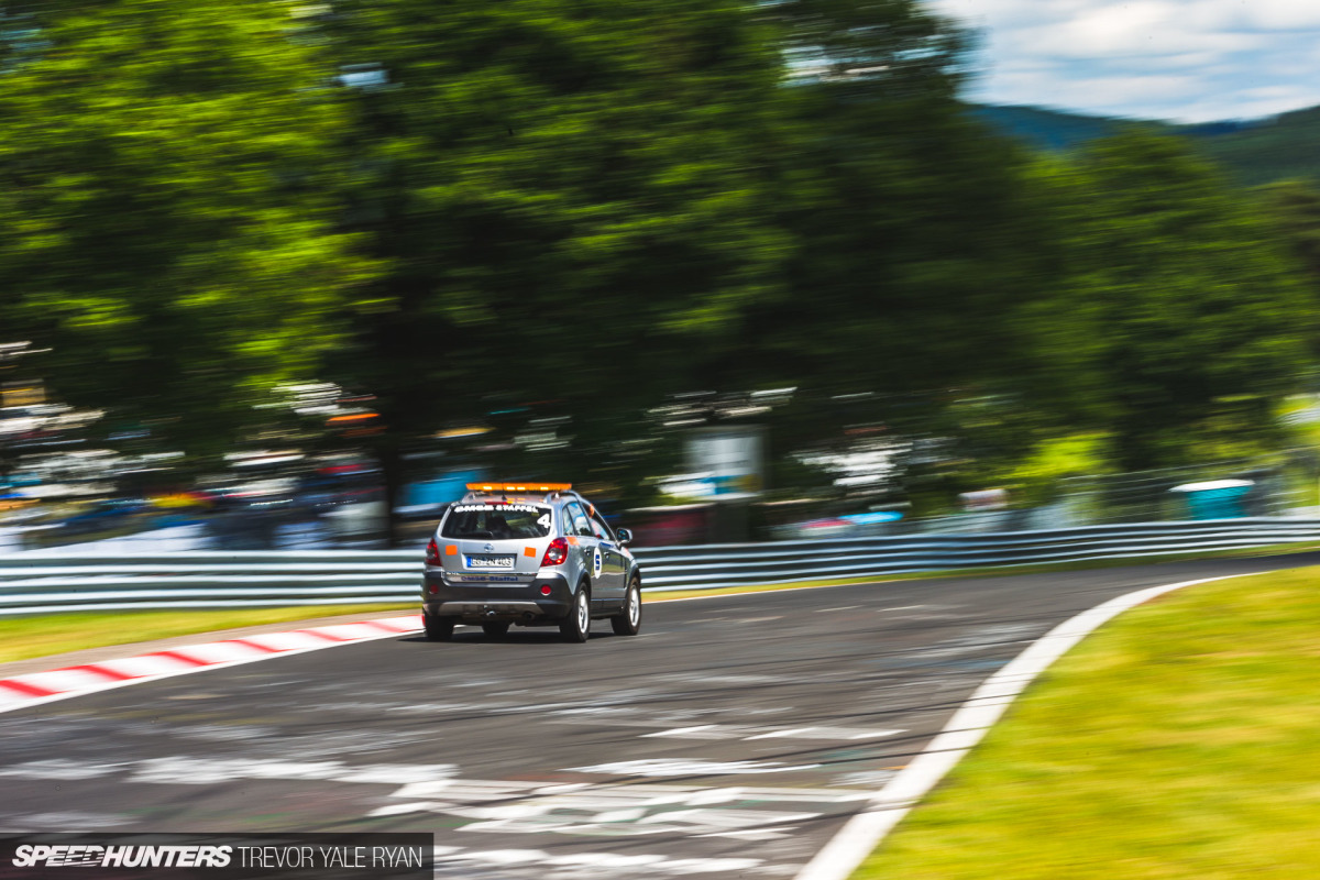 2019-Nurburgring-24-Hour-How-To-Shoot_Trevor-Ryan-Speedhunters_017_7291