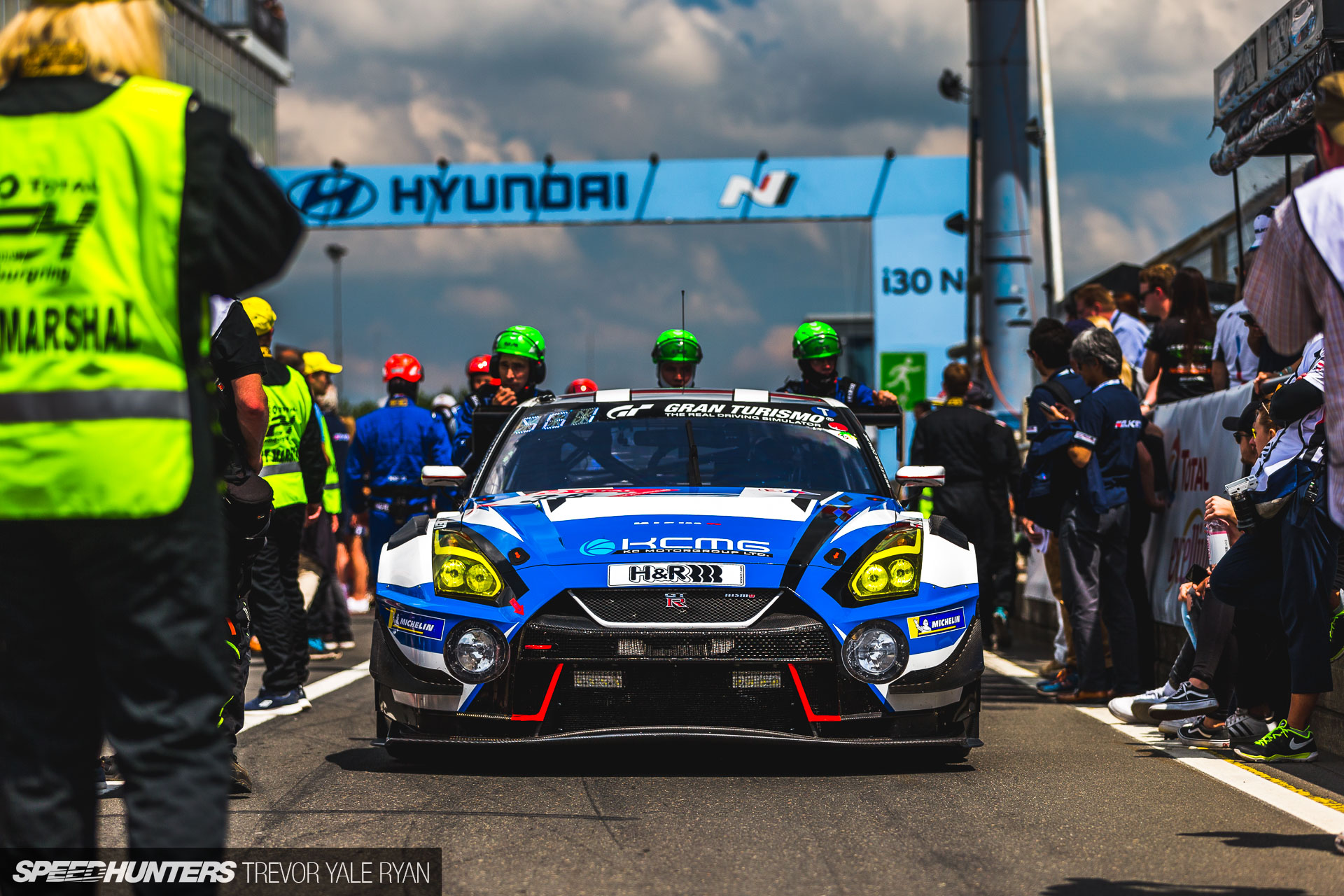 2019-Nurburgring-24-Hour-How-To-Shoot_Trevor-Ryan-Speedhunters_020_7468