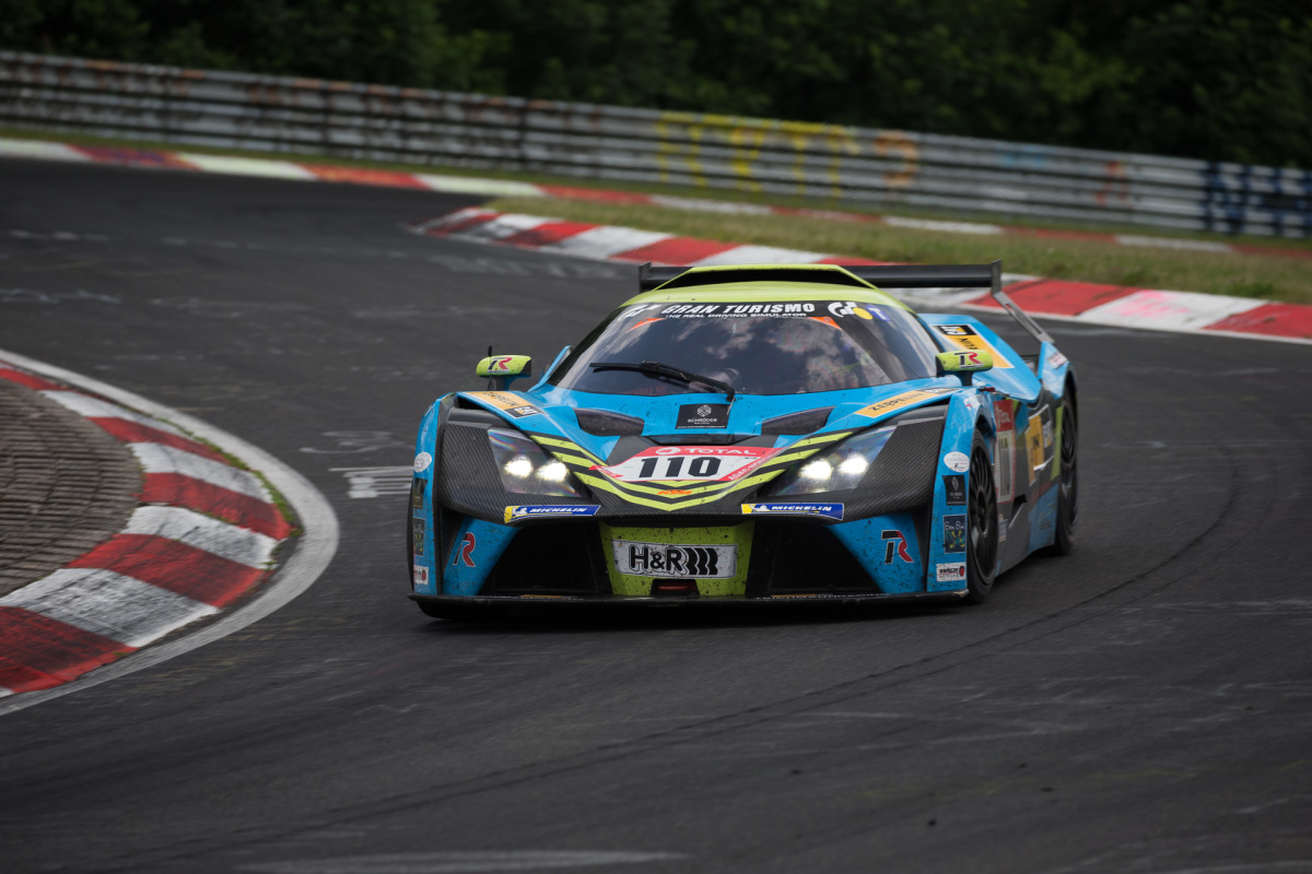 2019-Nurburgring-24-Hour-How-To-Shoot_Trevor-Ryan-Speedhunters_047_1442