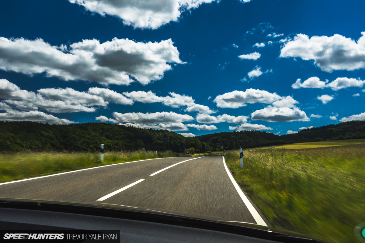 2019-Nurburgring-24-Hour-How-To-Shoot_Trevor-Ryan-Speedhunters_075_6674