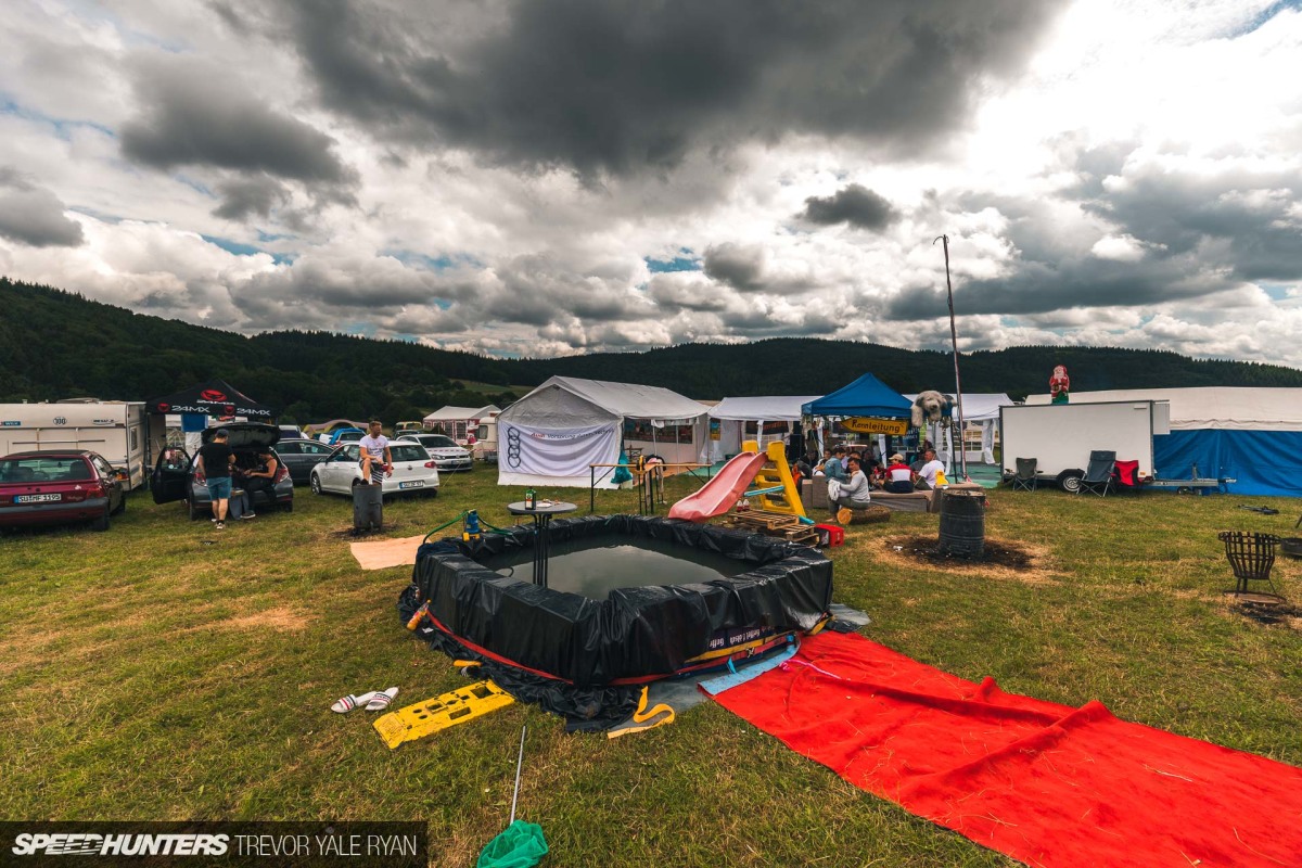 2019-Nurburgring-24-Hour-Fans-And-Camps_Trevor-Ryan-Speedhunters_014_5138