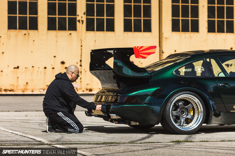 2019-Sunburst-964-Porsche-JDM-Style_Trevor-Ryan-Speedhunters_006_3674