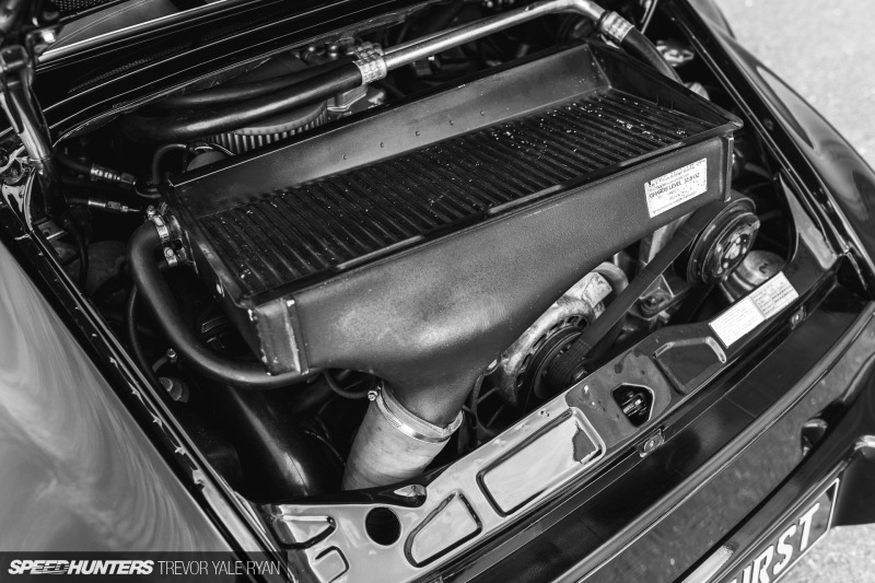 2019-Sunburst-964-Porsche-JDM-Style_Trevor-Ryan-Speedhunters_028_3791