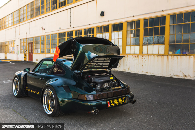 2019-Sunburst-964-Porsche-JDM-Style_Trevor-Ryan-Speedhunters_030_3796