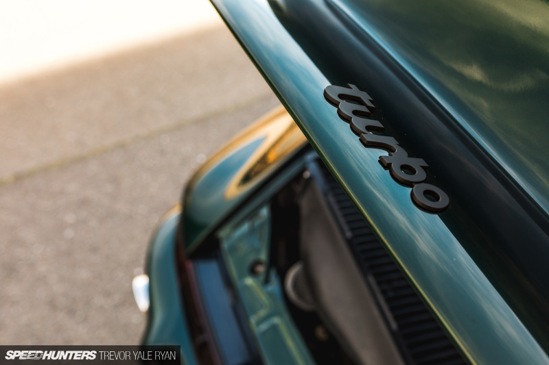 2019-Sunburst-964-Porsche-JDM-Style_Trevor-Ryan-Speedhunters_031_3804
