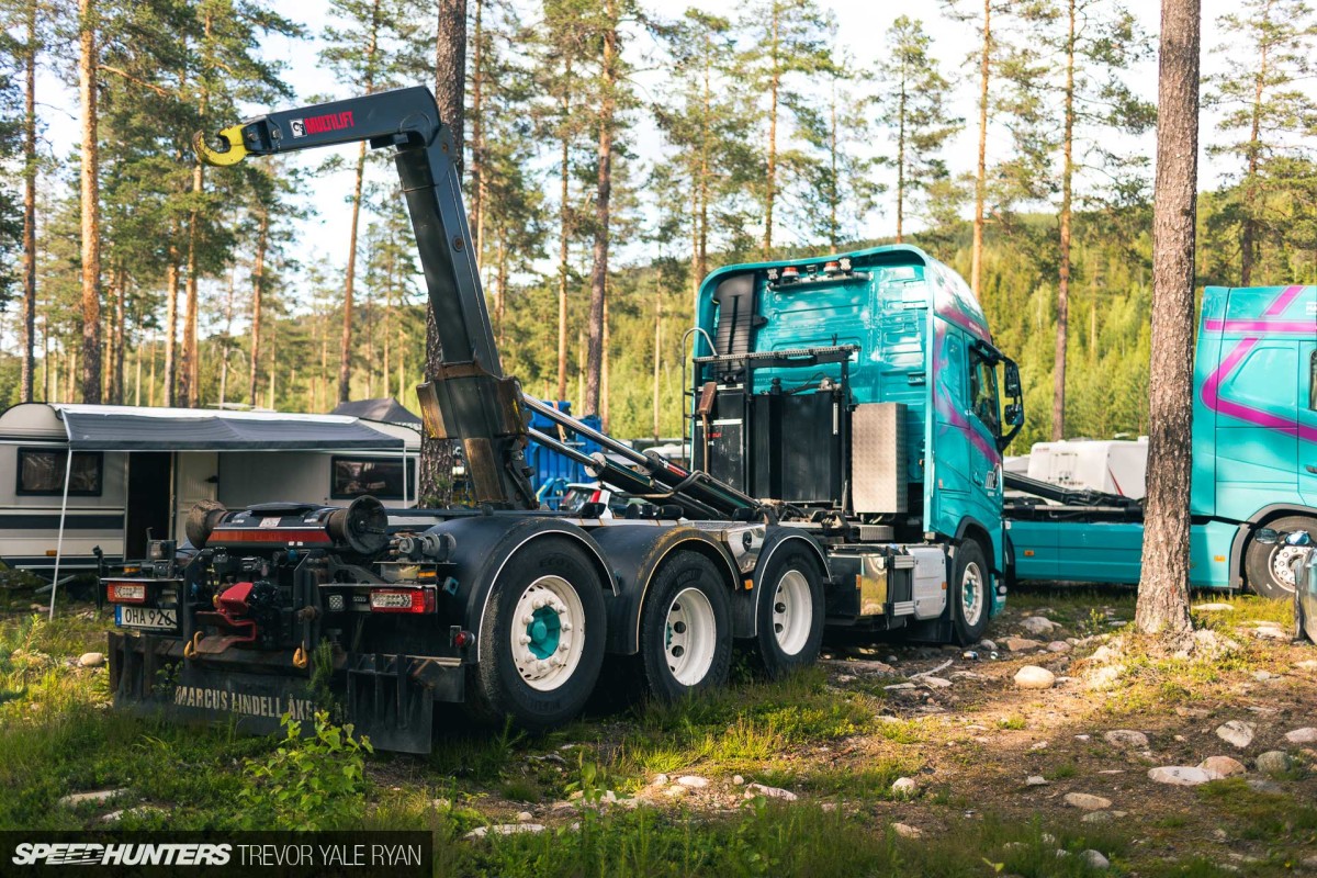 2019-World-RX-Holjes-Sweden-Happy-Street-Fans_Trevor-Ryan-Speedhunters_042_8780