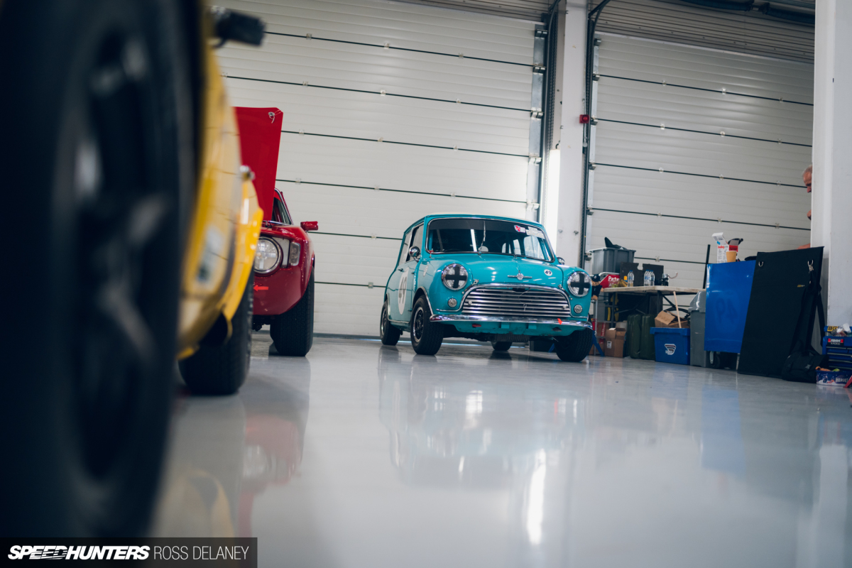 RDM19_SilverstoneClassic_Speedhunters-19