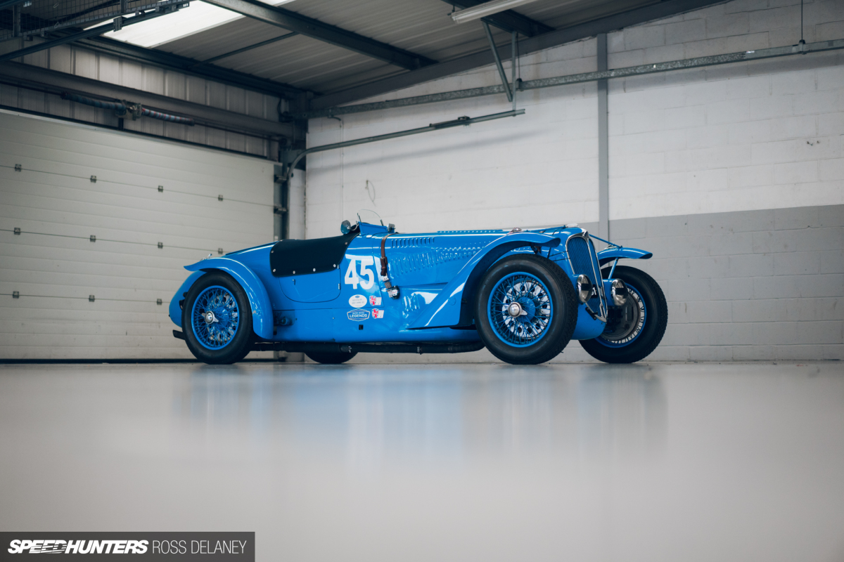 RDM19_SilverstoneClassic_Speedhunters-80