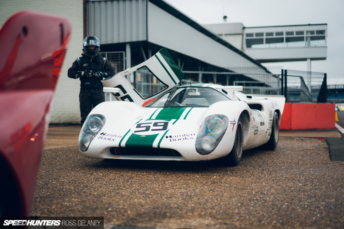 RDM19_SilverstoneClassic_Speedhunters-91
