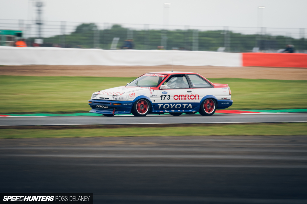RDM19_SilverstoneClassic_Speedhunters-99
