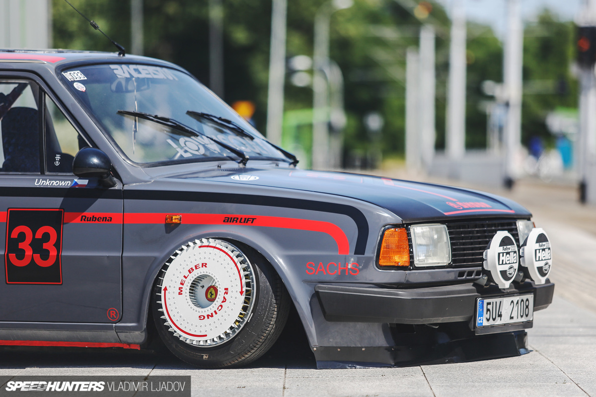 skoda-136-raceism-by-wheelsbywovka-23