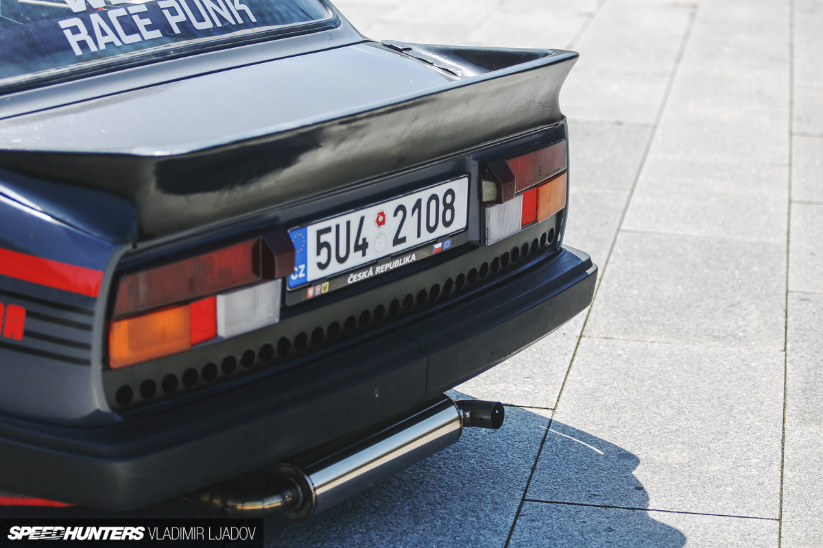 skoda-136-raceism-by-wheelsbywovka-30