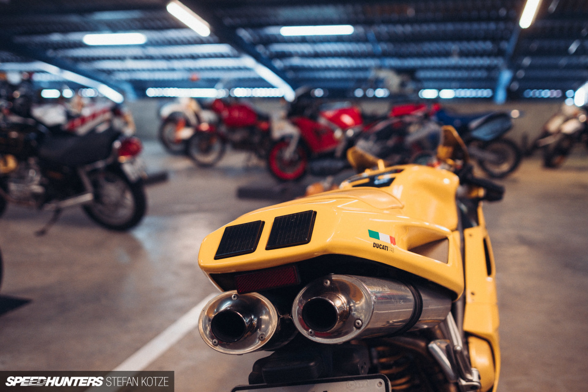 stefan-kotze-speedhunters-motorcycle-room-069