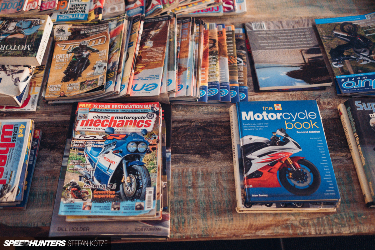 stefan-kotze-speedhunters-motorcycle-room-024