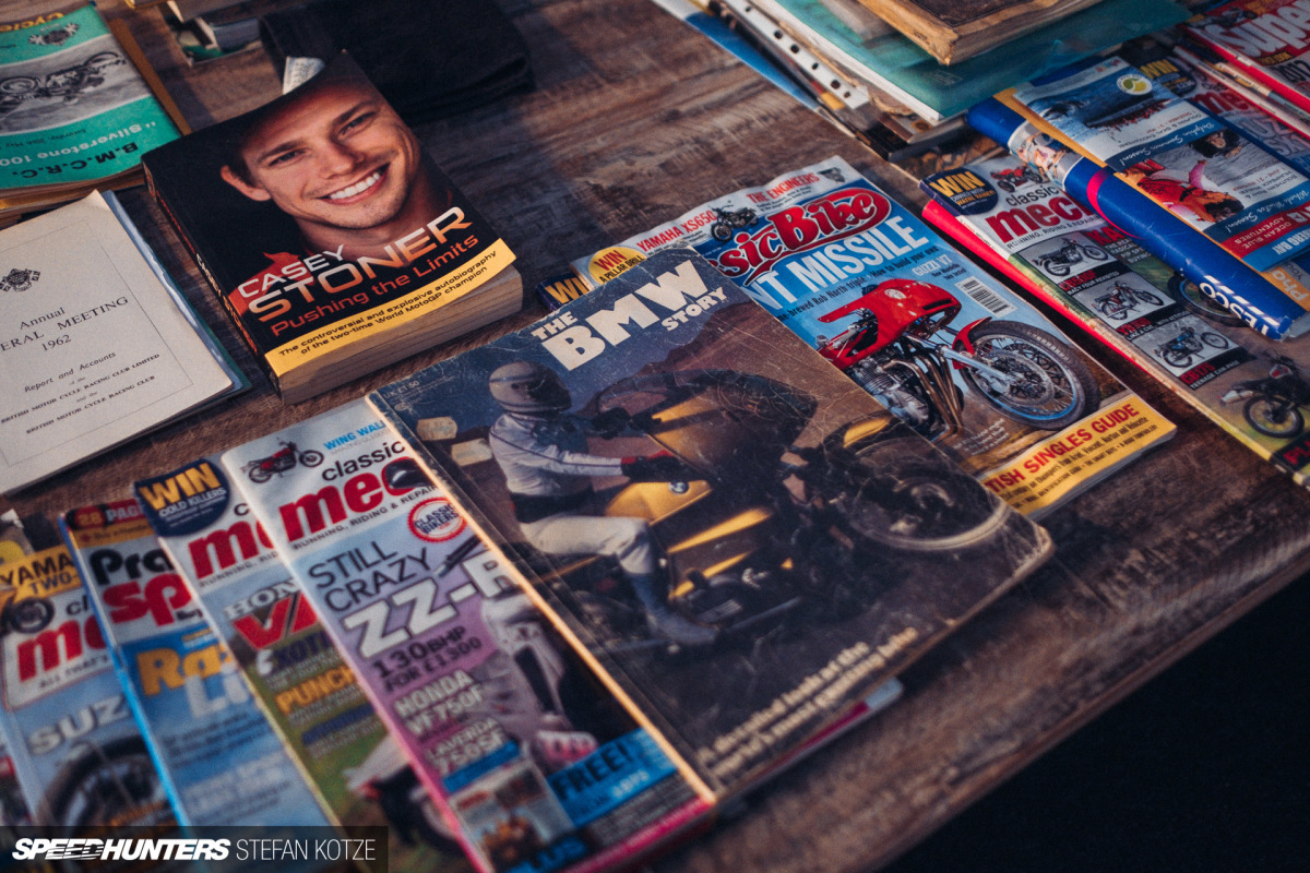 stefan-kotze-speedhunters-motorcycle-room-028