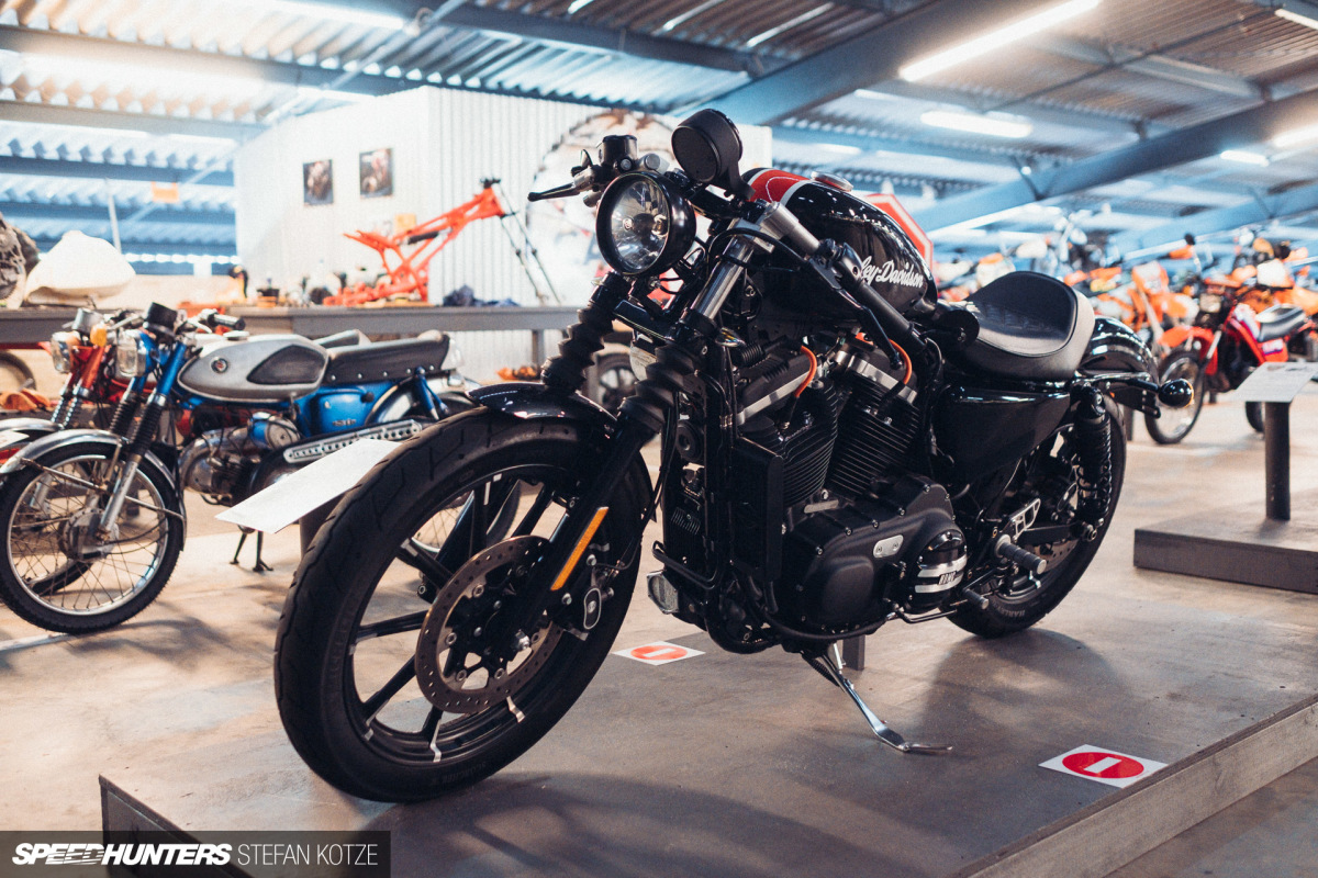 stefan-kotze-speedhunters-motorcycle-room-011