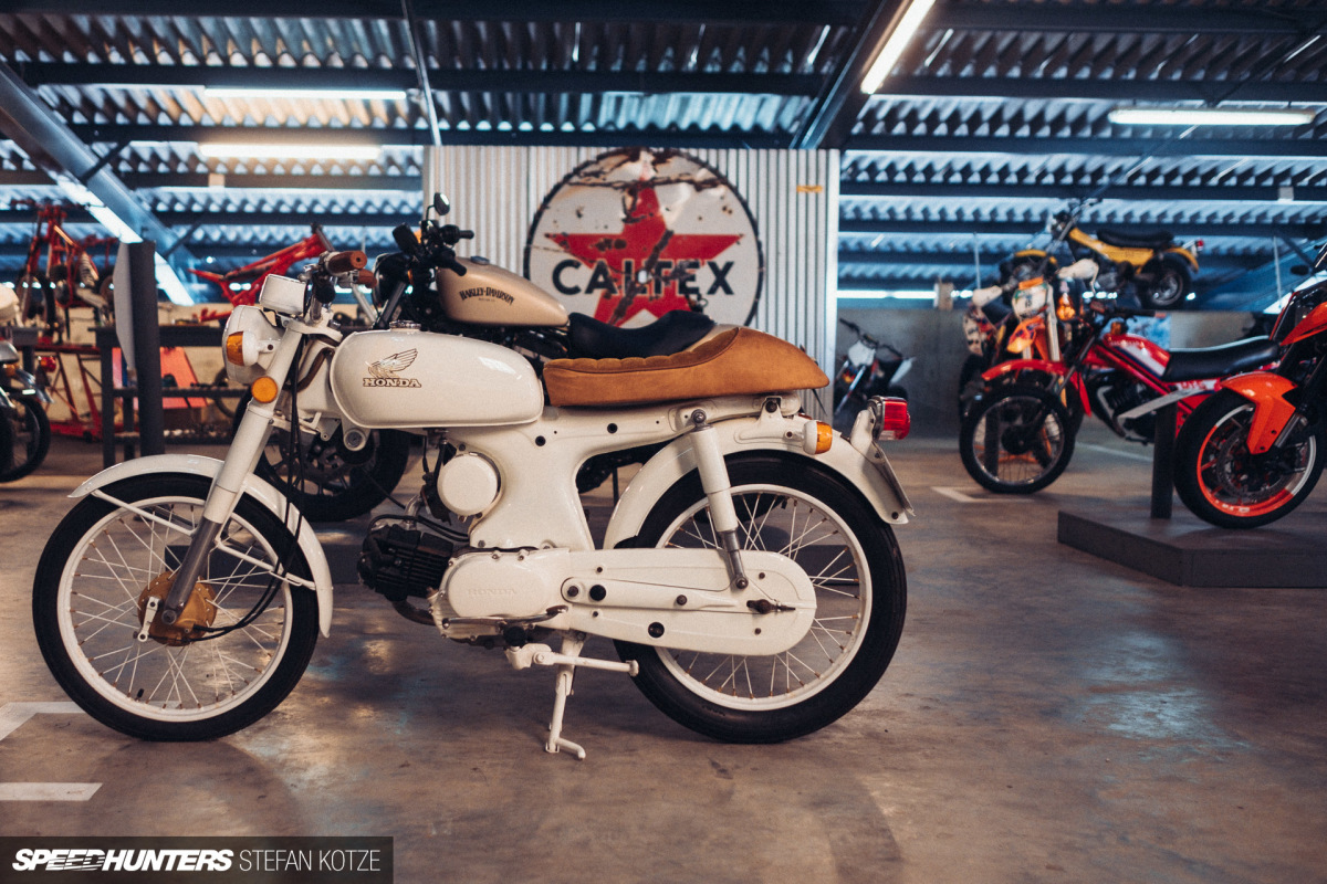 stefan-kotze-speedhunters-motorcycle-room-031