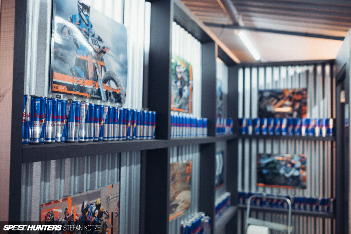 stefan-kotze-speedhunters-motorcycle-room-045