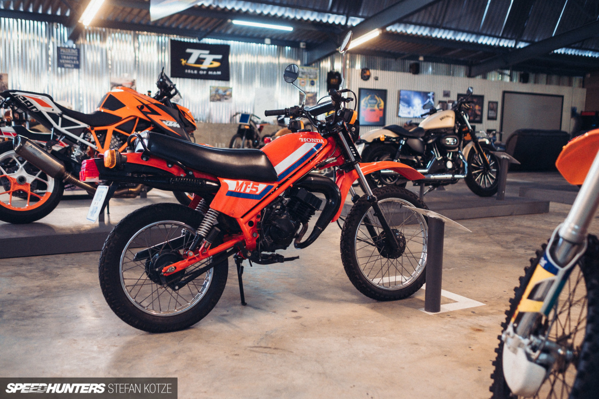 stefan-kotze-speedhunters-motorcycle-room-104