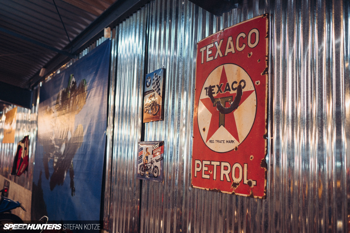 stefan-kotze-speedhunters-motorcycle-room-108