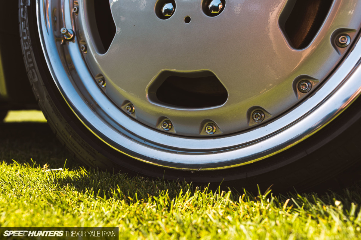 2019-Legends-Of-The-Autobahn-Details-Wheels-Monterey-Car-Week_Trevor-Ryan-Speedhunters_017_3923