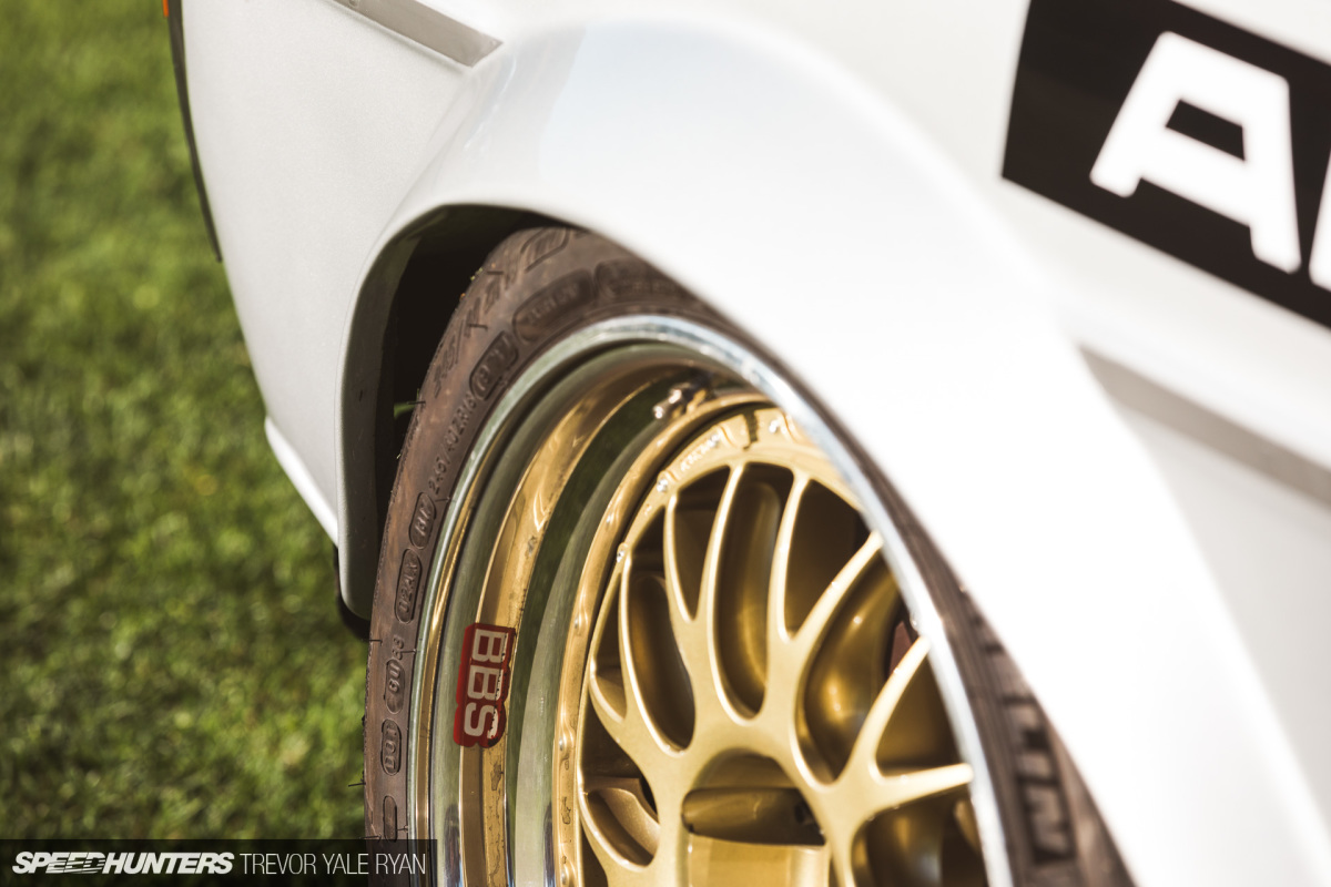 2019-Legends-Of-The-Autobahn-Details-Wheels-Monterey-Car-Week_Trevor-Ryan-Speedhunters_025_3338