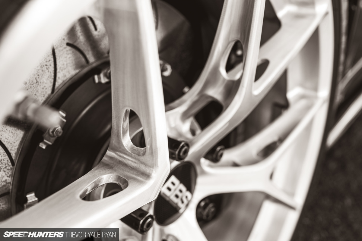 2019-Legends-Of-The-Autobahn-Details-Wheels-Monterey-Car-Week_Trevor-Ryan-Speedhunters_059_3853