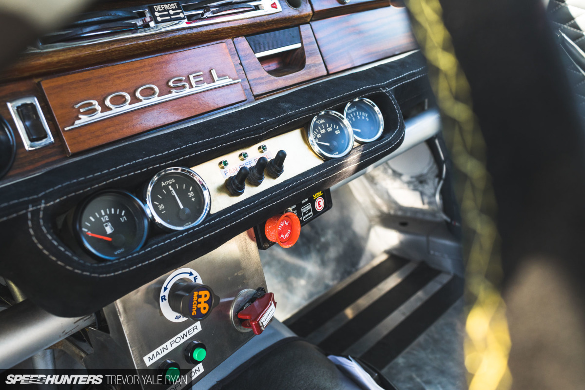 2019-Legends-Of-The-Autobahn-Mercedes-AMG-Silver-Pig_Trevor-Ryan-Speedhunters_008_3312