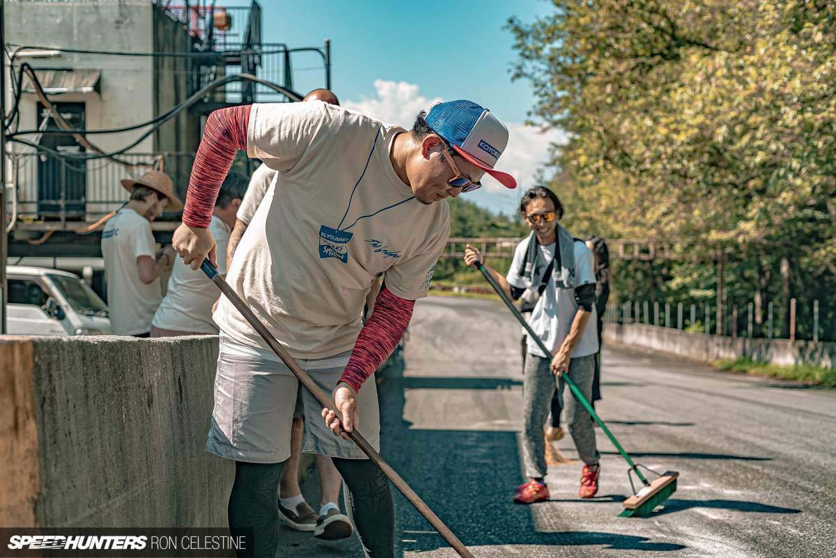 Speedhunters_Slysummit_RonCelestine_OilCleanUp_1