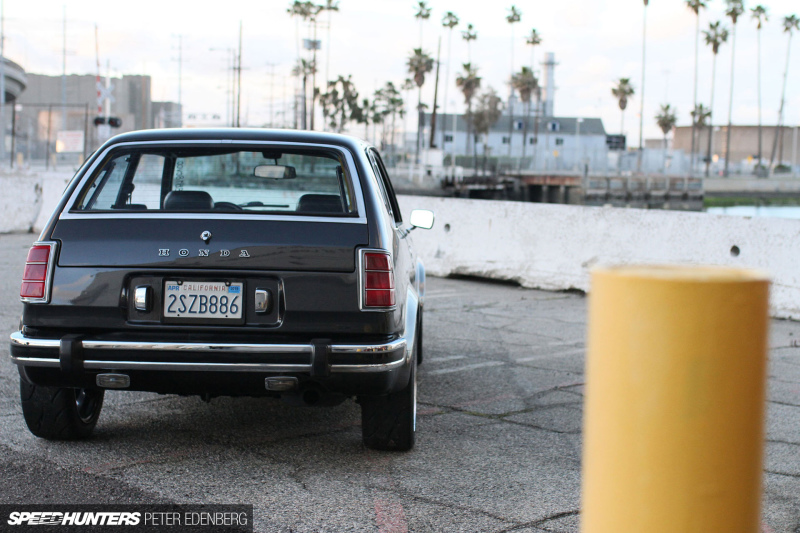 Speedhunters_Civic-1978-from-behind